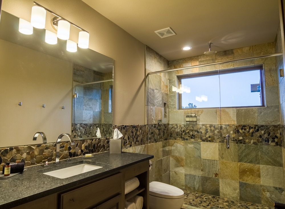 Royal Gorge Cabins 68/69