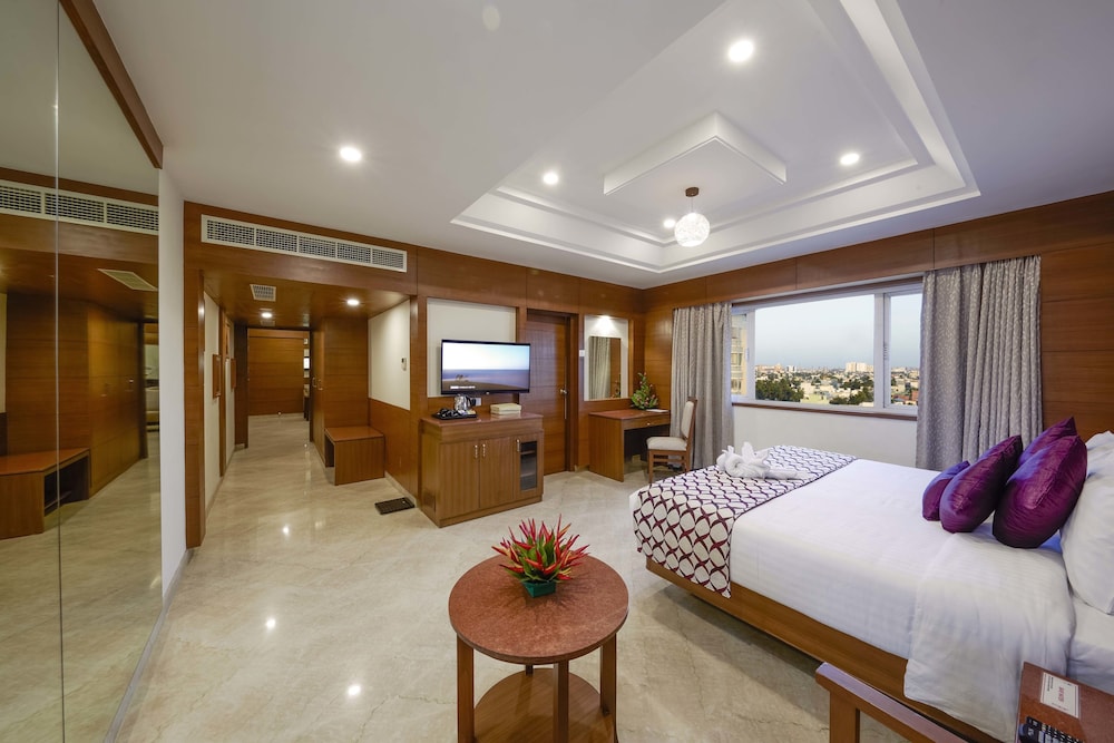 Hotel Jp Chennai Cmbt 27/47
