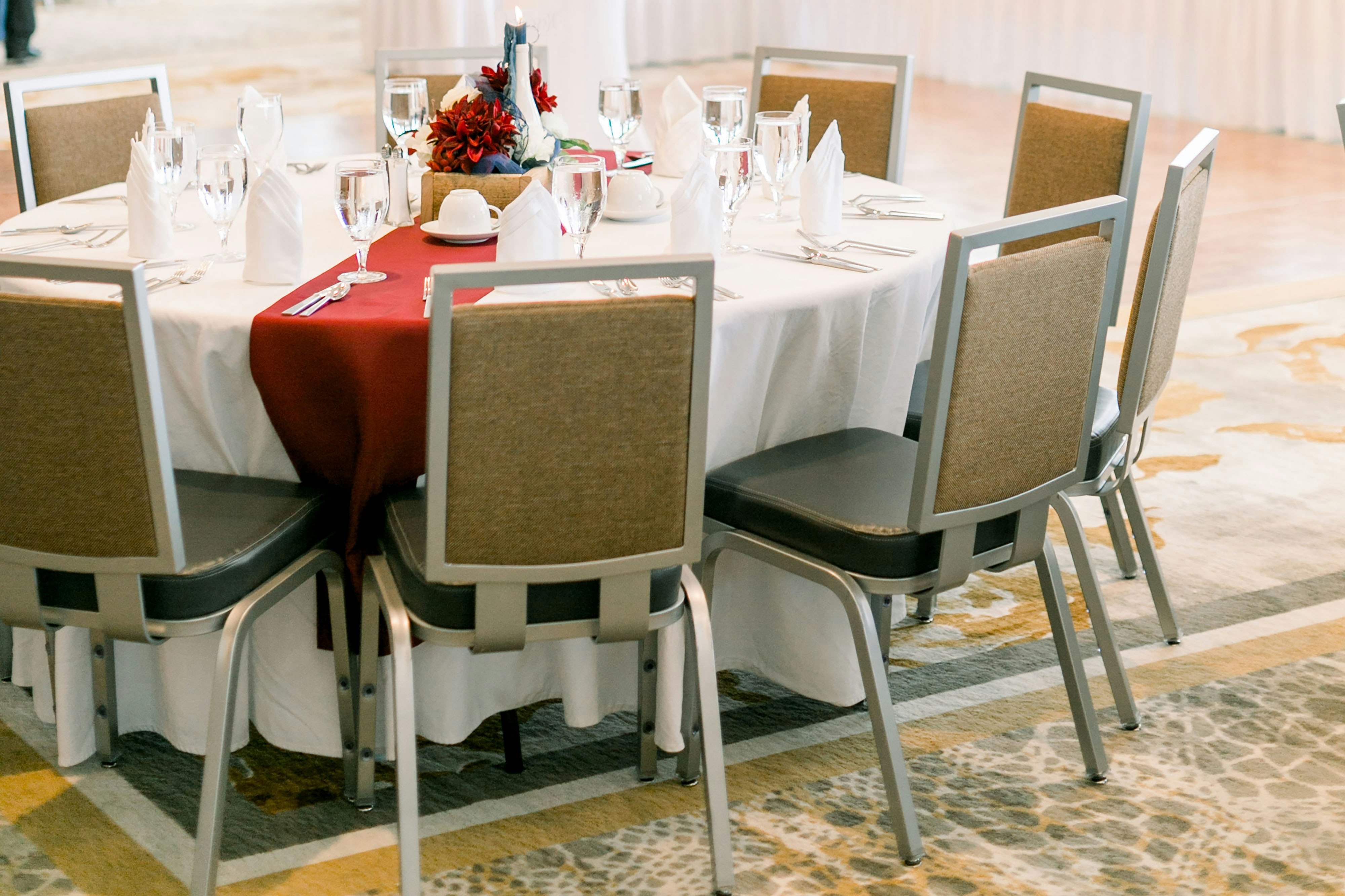 The Merrill Hotel & Conference Center Muscatine A Tribute Portfolio Hotel 50/71