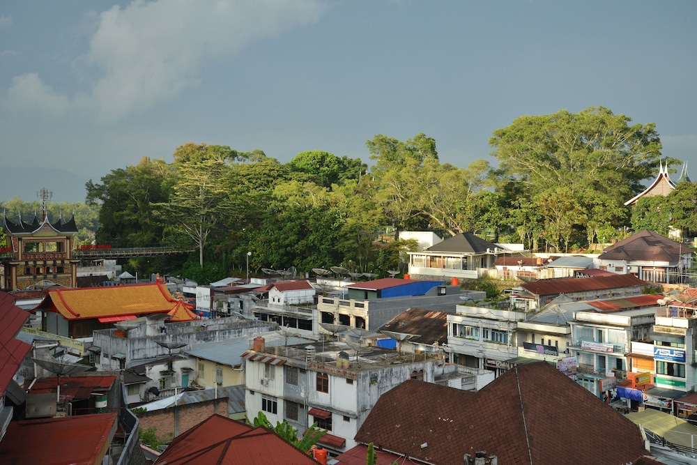 BENTENG HOTEL 30/31