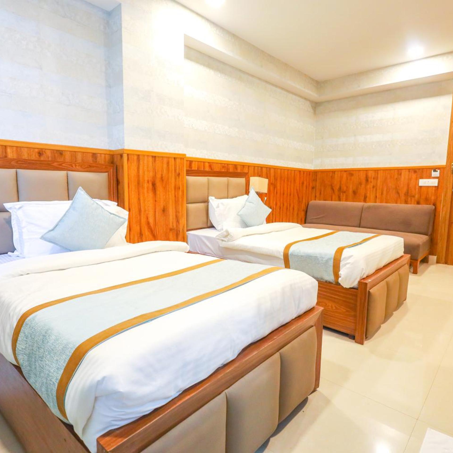 Clay Inn Hotel Gurugram 13/50