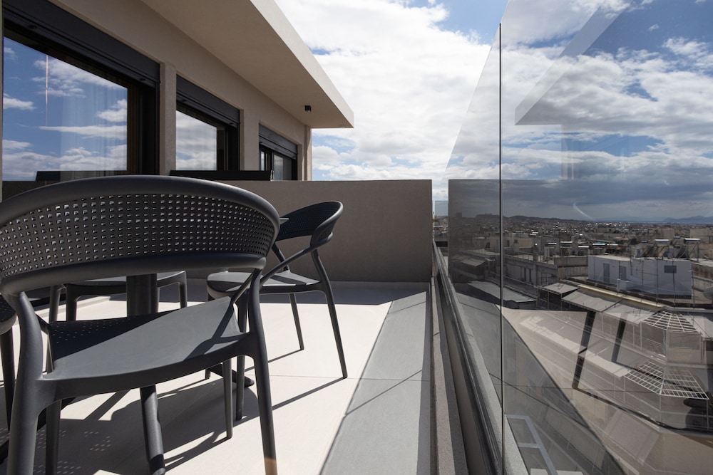 LUX&EASY Athens Downtown Residences 2/50