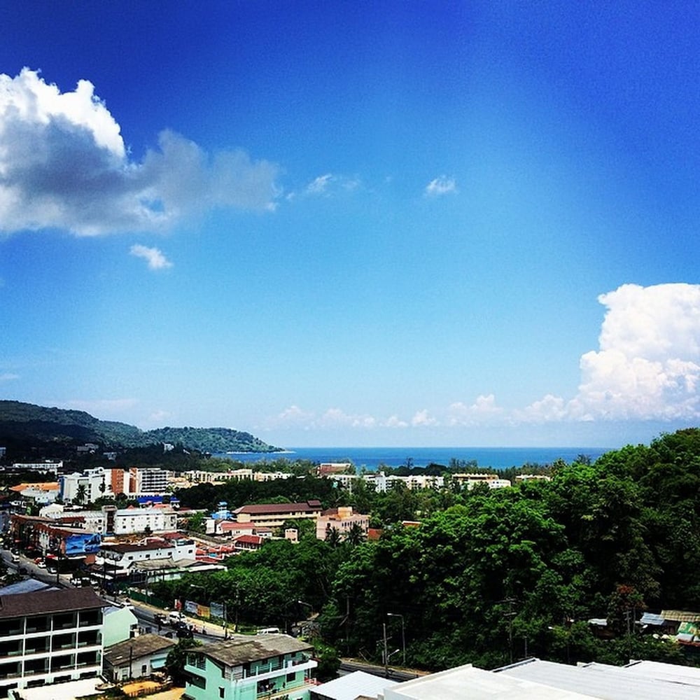 Lae Lay Suites 53/62