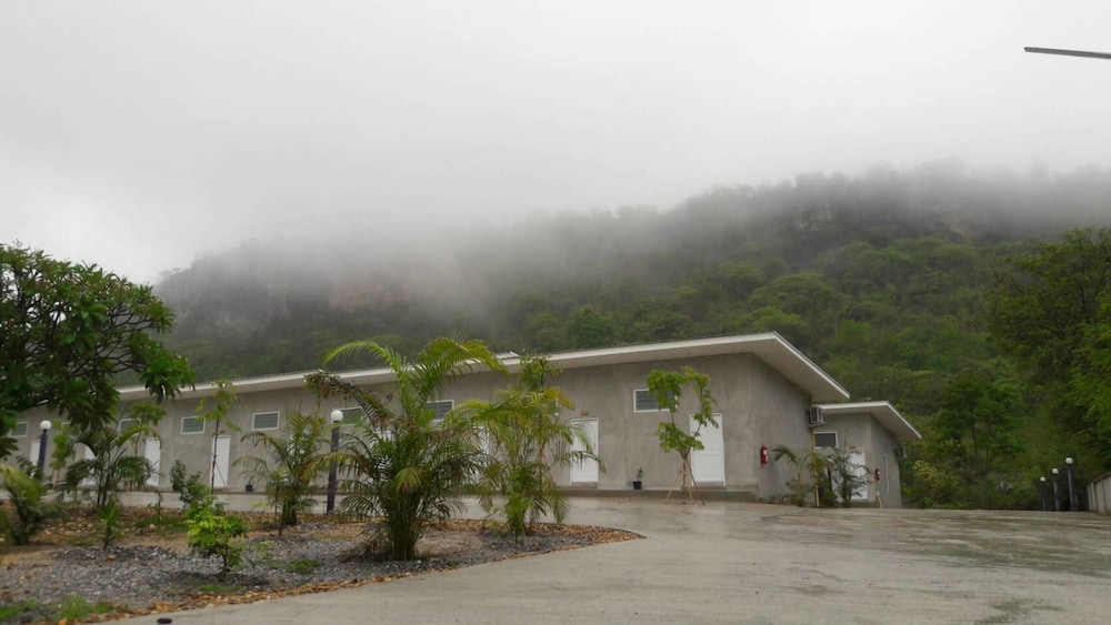 Phurang Hill Resort photo3