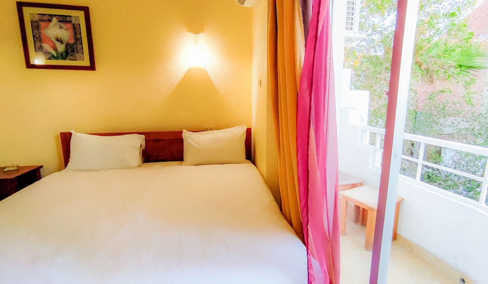Golden Europe Hotel 16/40
