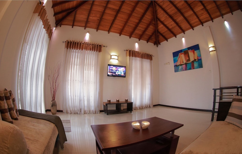 Blue Water Boutique Hotel 10/49