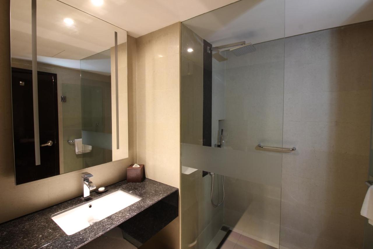 Grand Swiss-Belhotel Harbour Bay 44/51