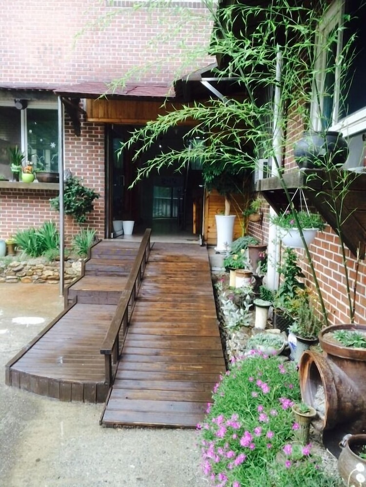 Smile Resort Sokcho 44/50