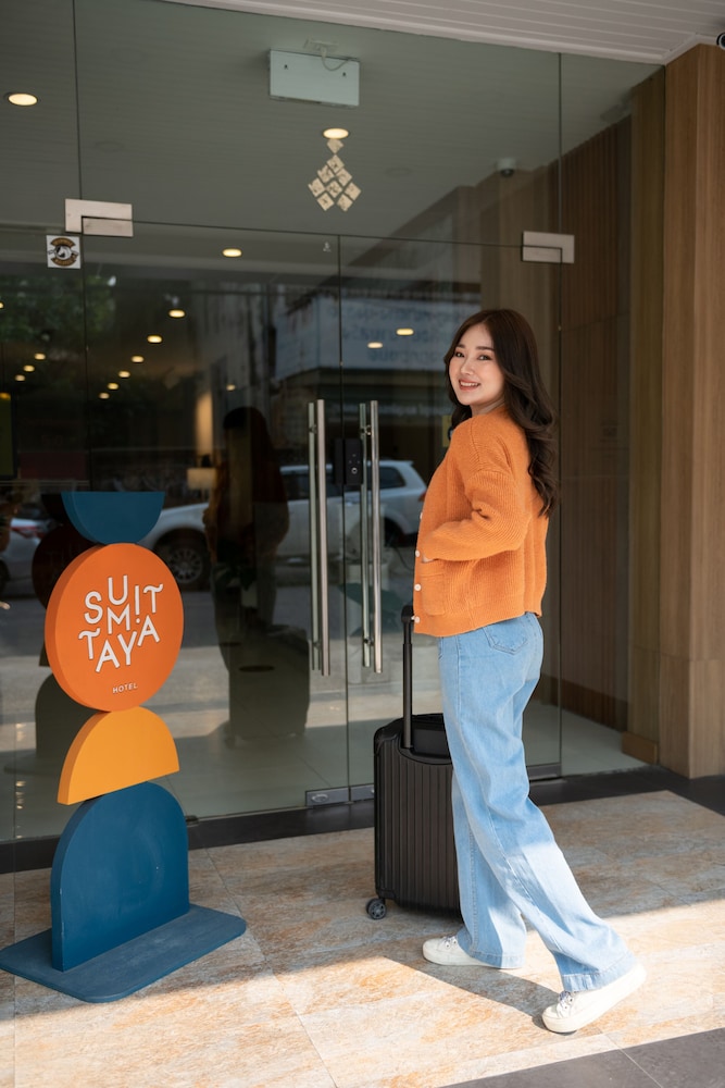 Sumittaya Chiangmai Hotel 8/50