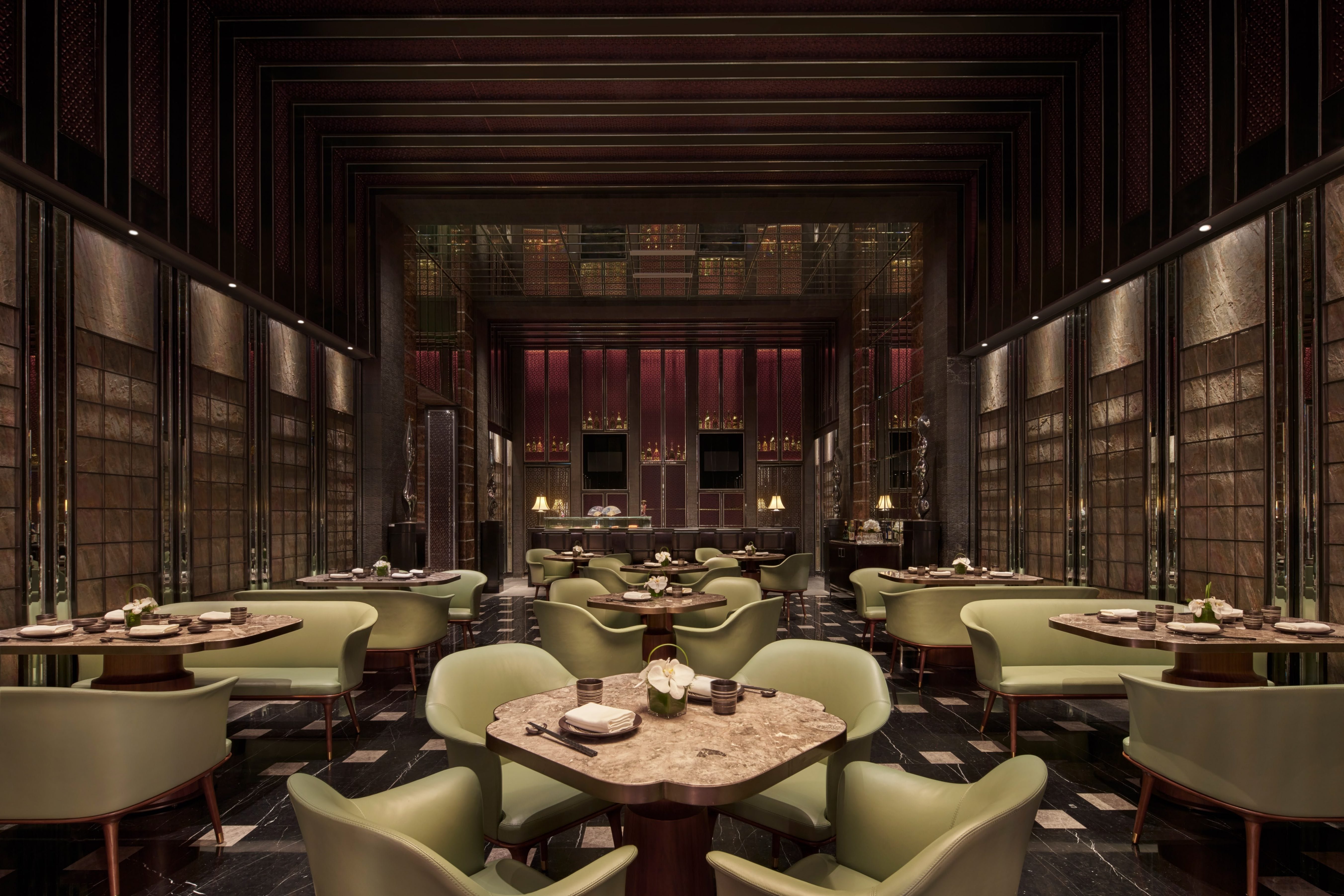 Regent Pudong Shanghai 48/84