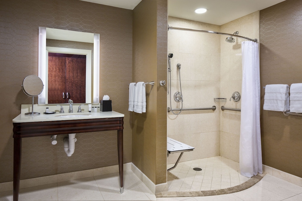Sheraton Stonebriar Hotel 16/62