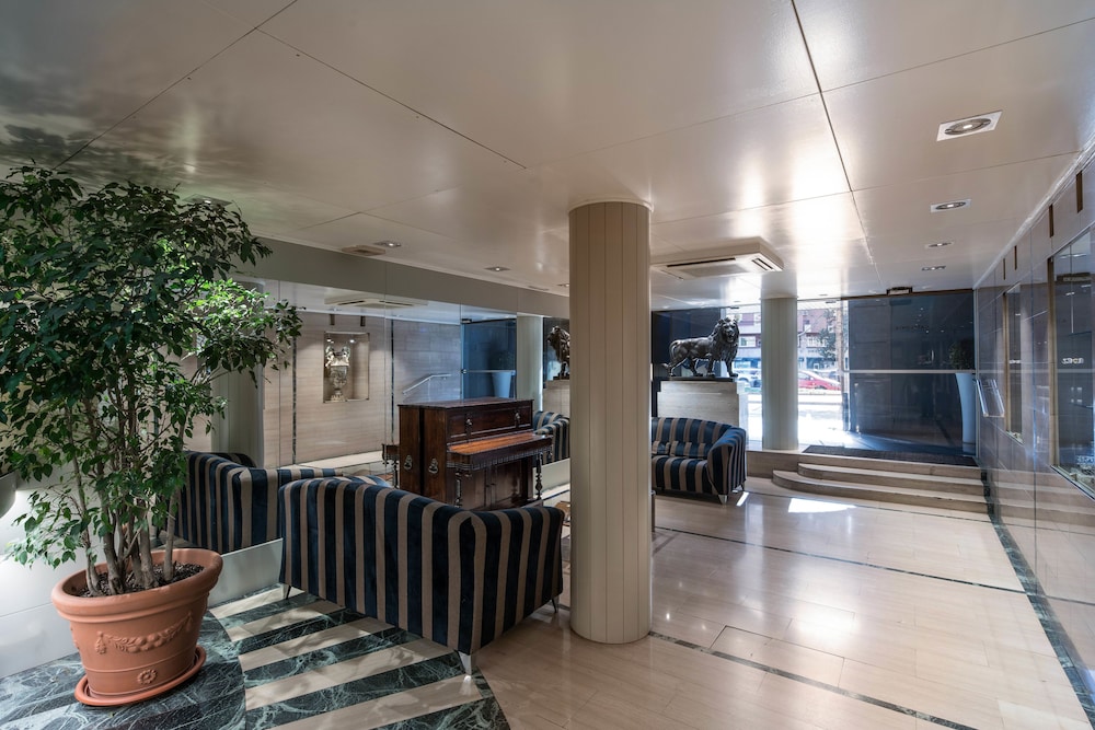 Catalonia Roma Hotel 43/58