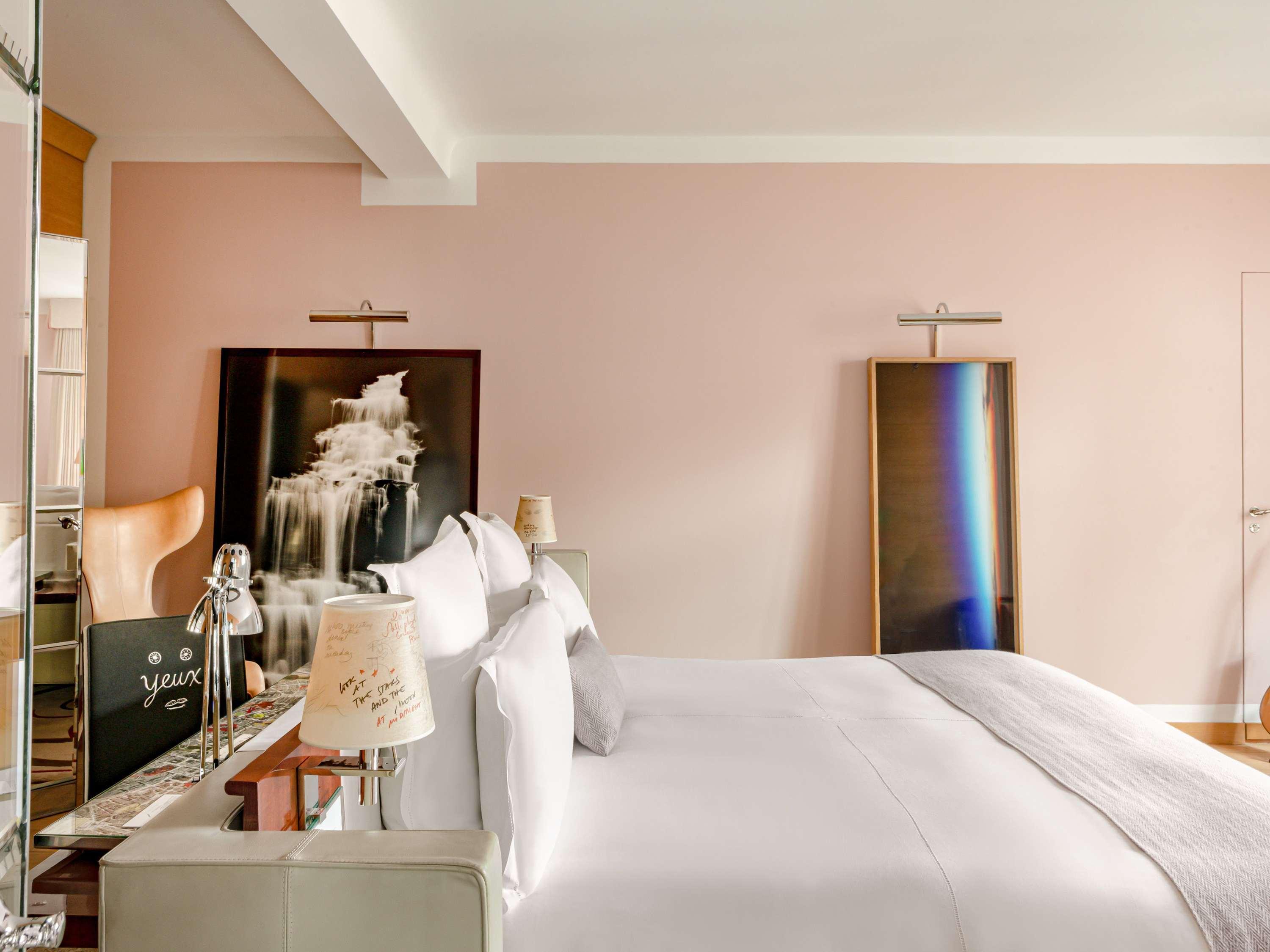 Monceau, Royal, Suite