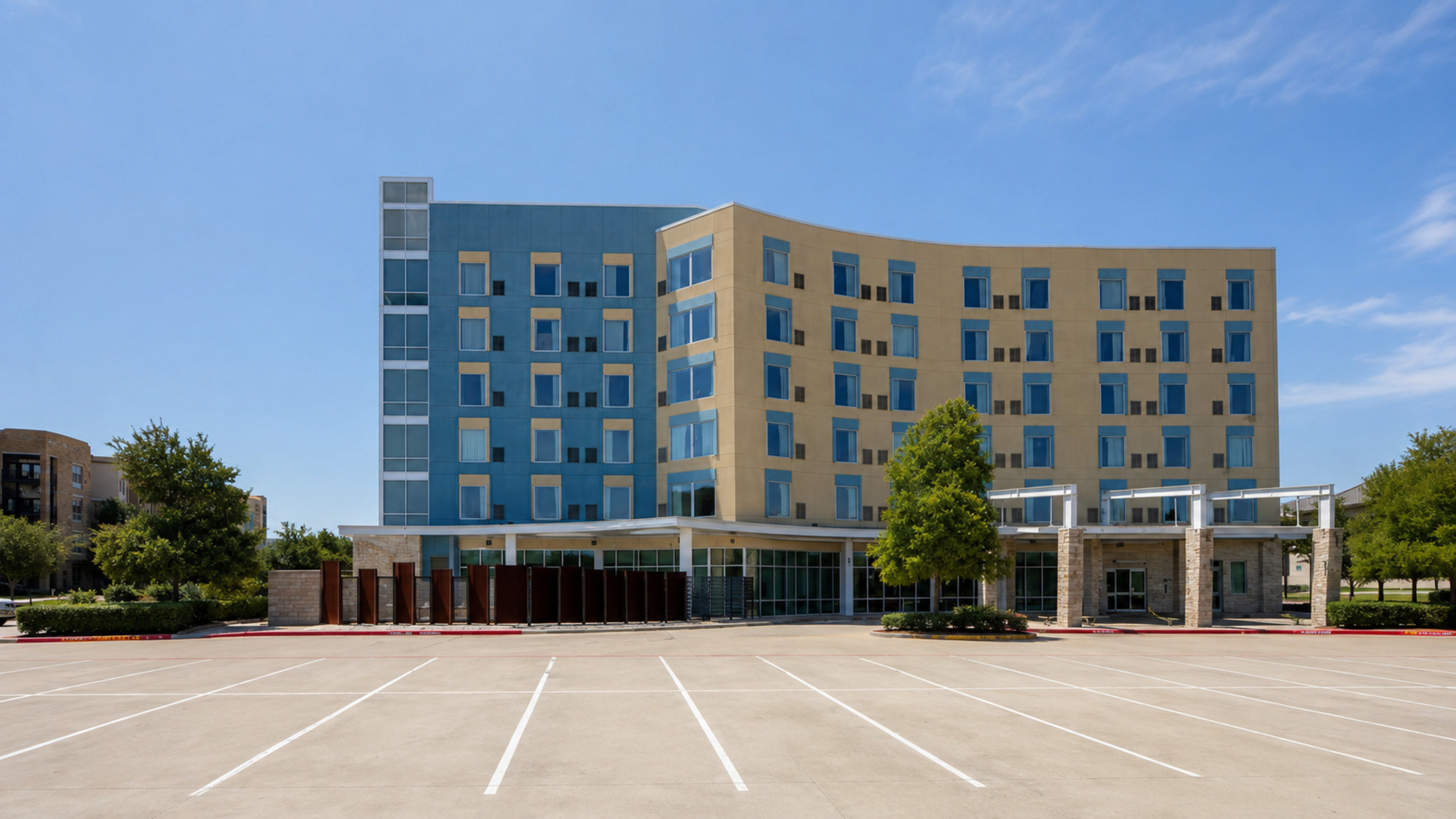 HOTEL INDIGO FRISCO 71/80