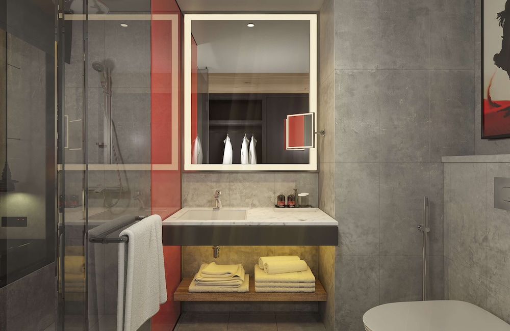 Radisson RED Chandigarh Mohali 10/75