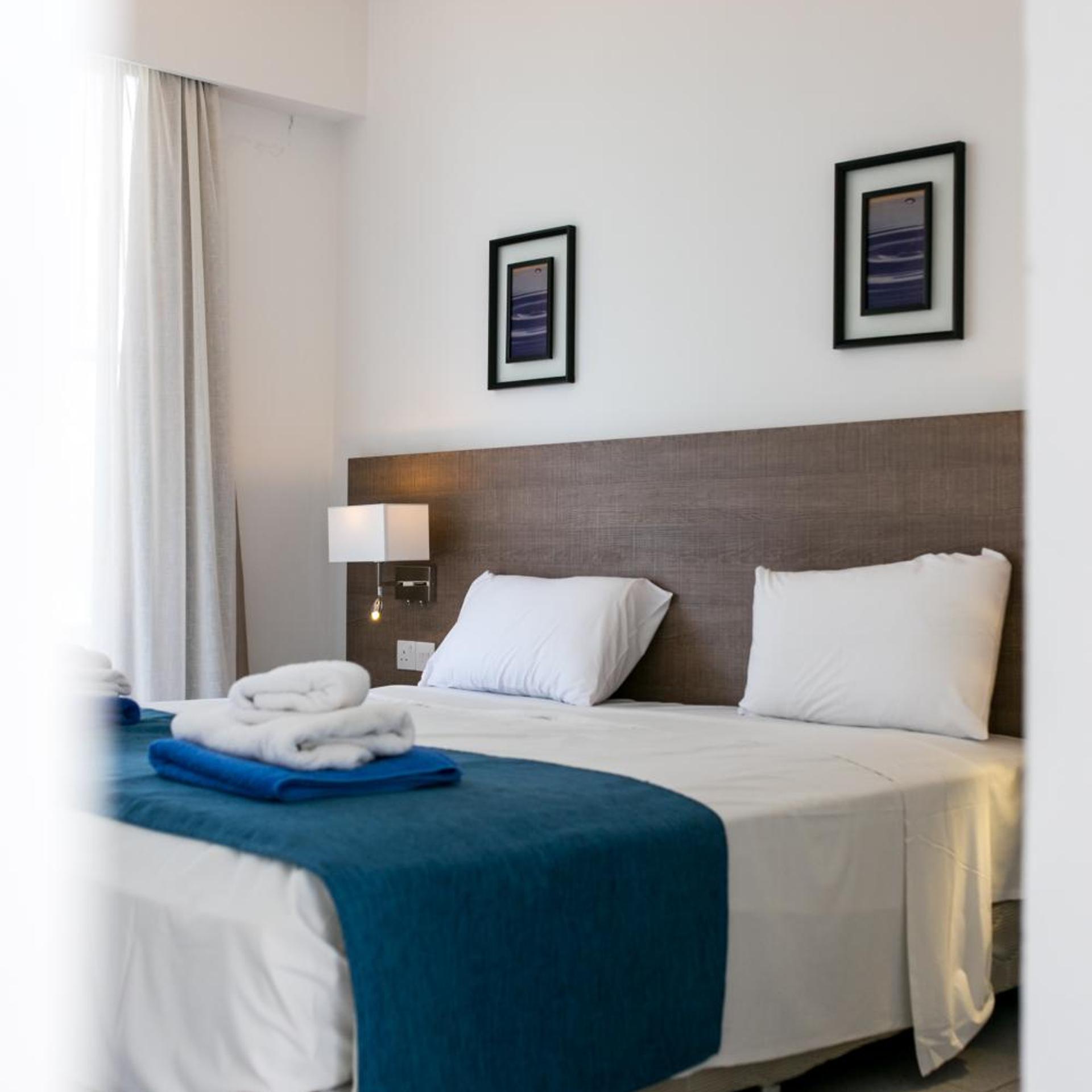 1 Bedroom, Suite, Single Bed, Pool and Sea View