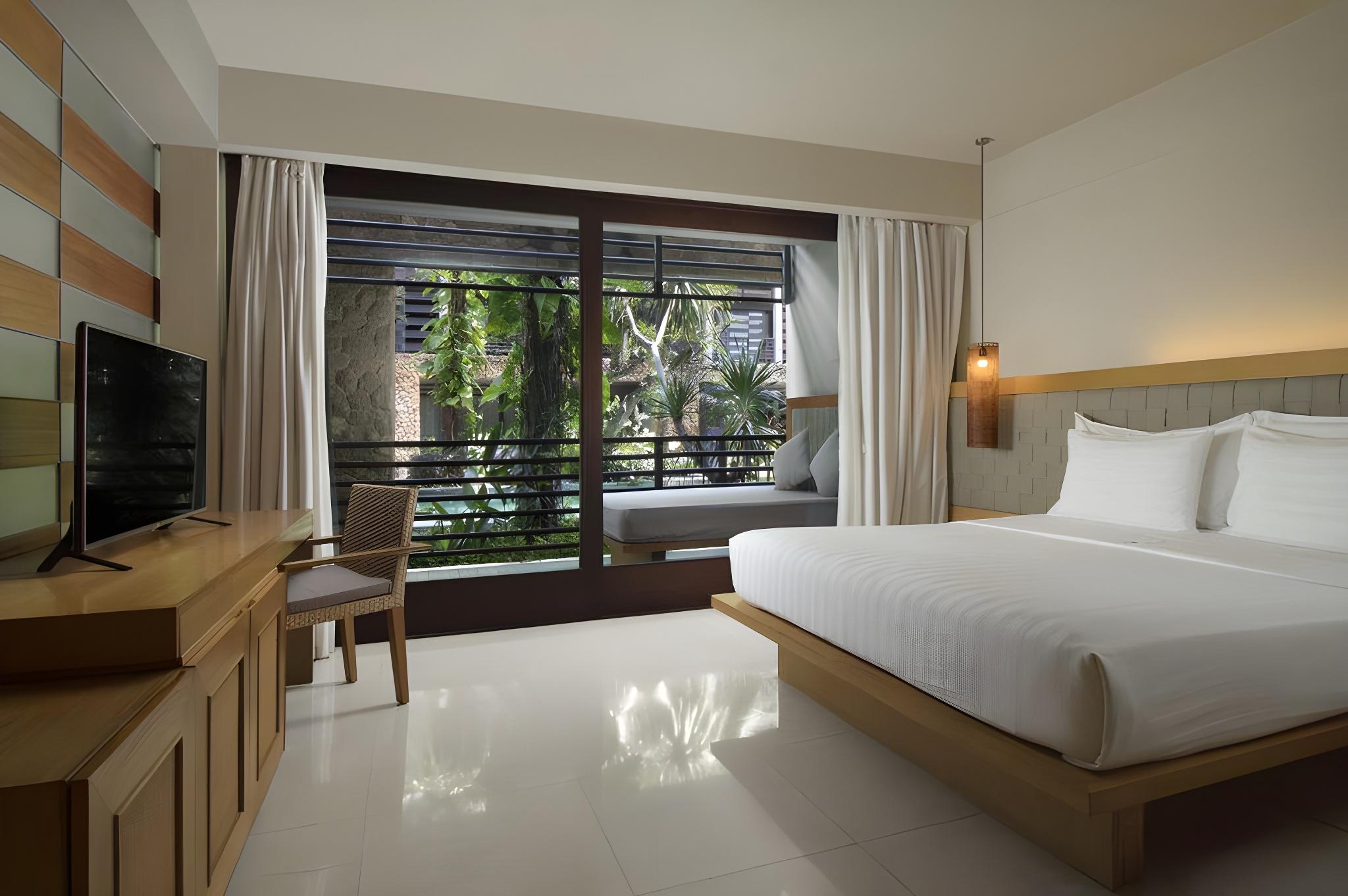1 Bedroom, Suite, Pool View