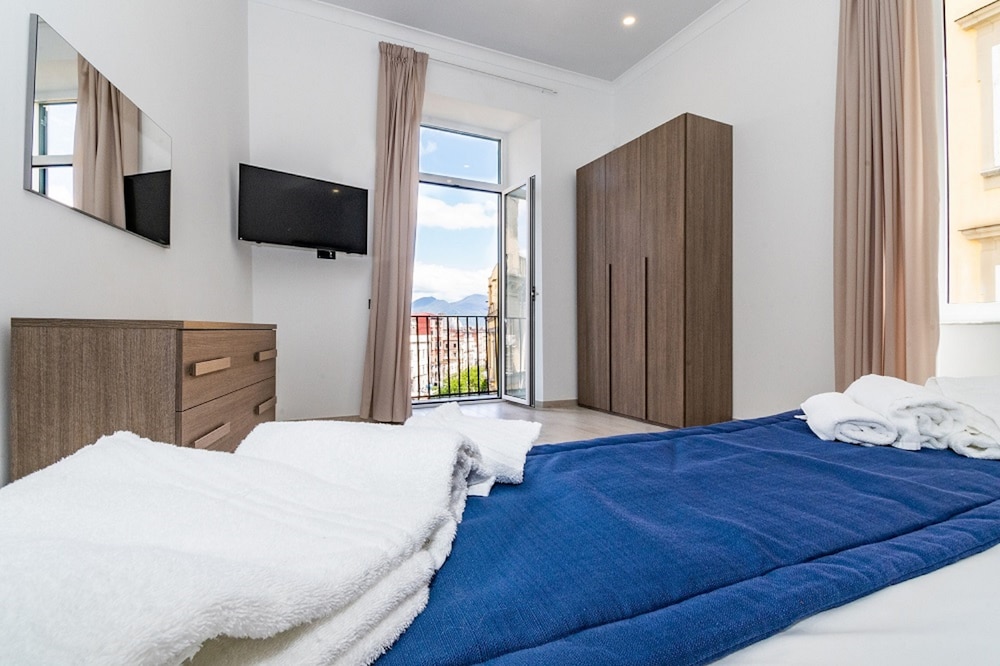 1 BEDROOM, TOWER, PANORAMIC, APARTMENT, MOUNTAIN VIEW