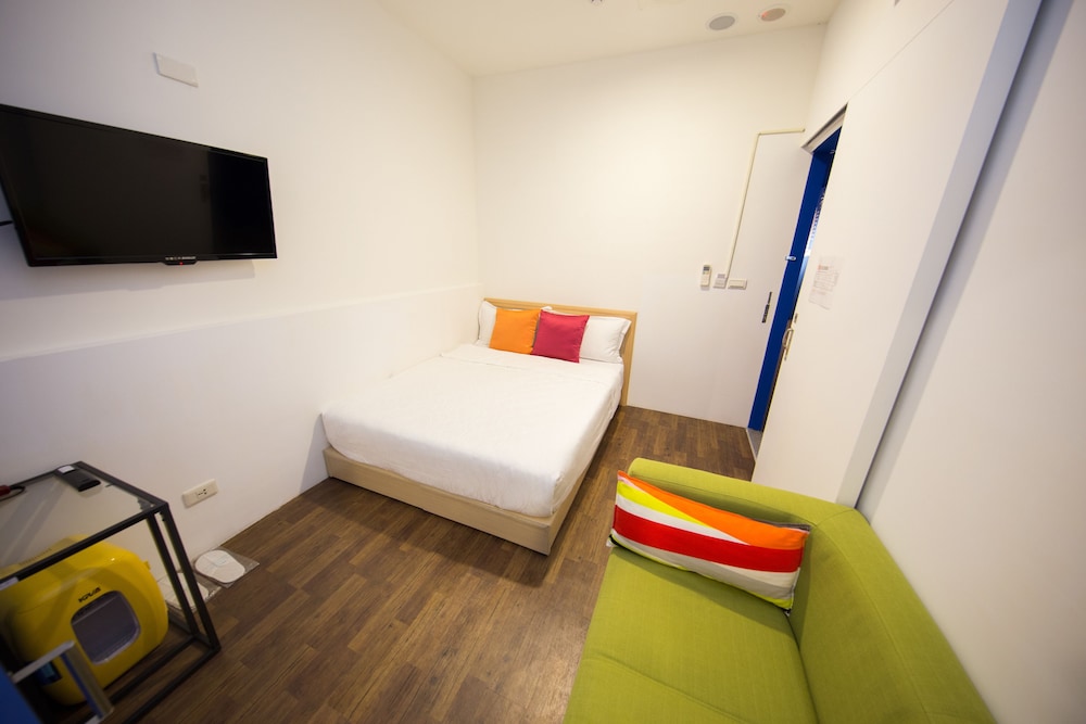 STANDARD, DOUBLE BED