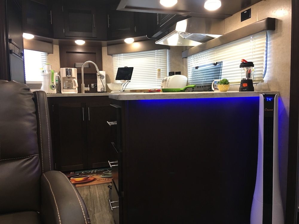 Enduro Rv Citrus Valley Resort 56/73