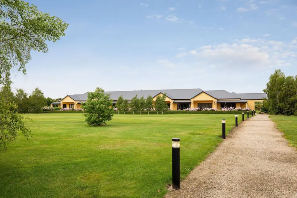 Barn Accommodation 40/49