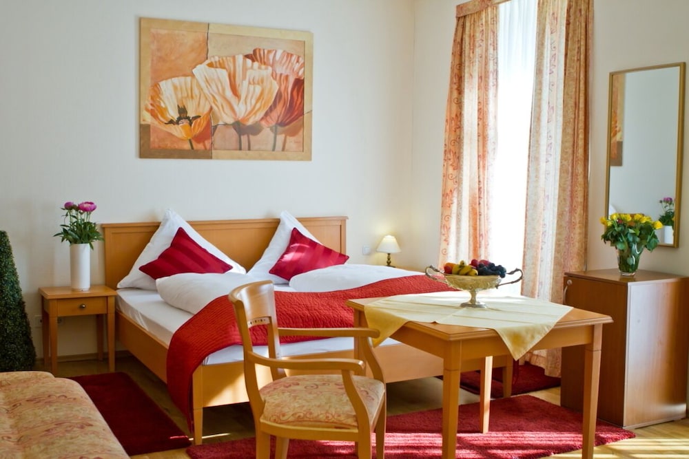 Hotel zum Goldenen Lowen Baden-Baden 17/27