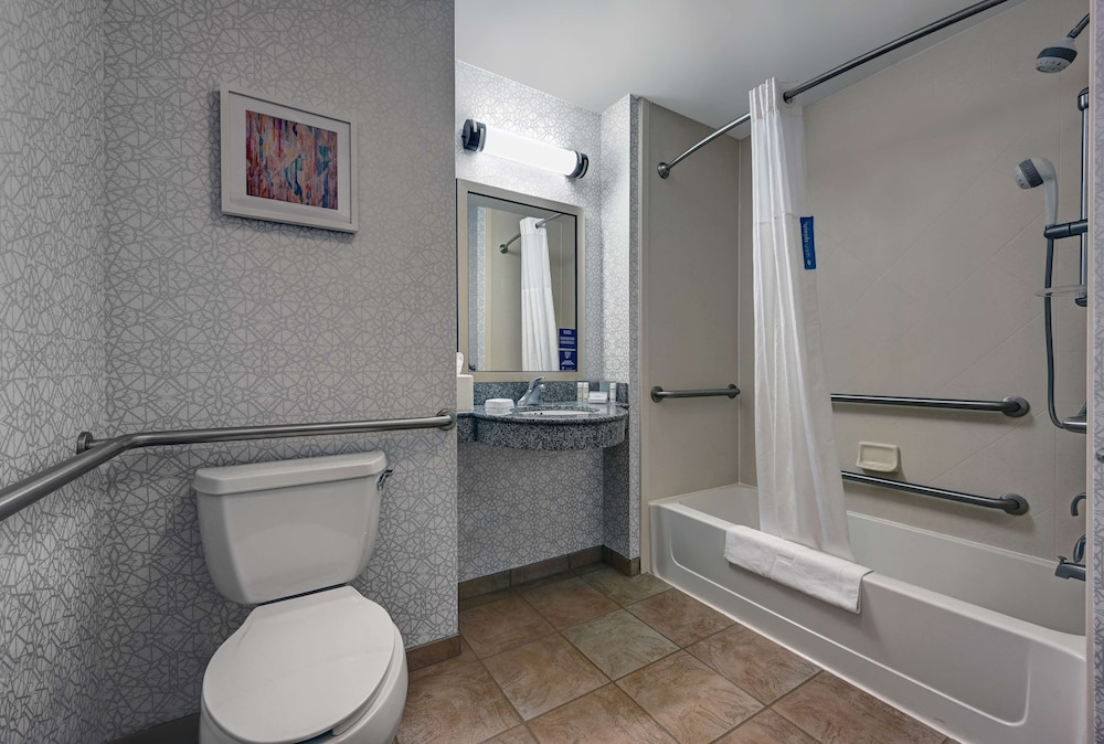 Hampton Inn Farmington MO 21/50