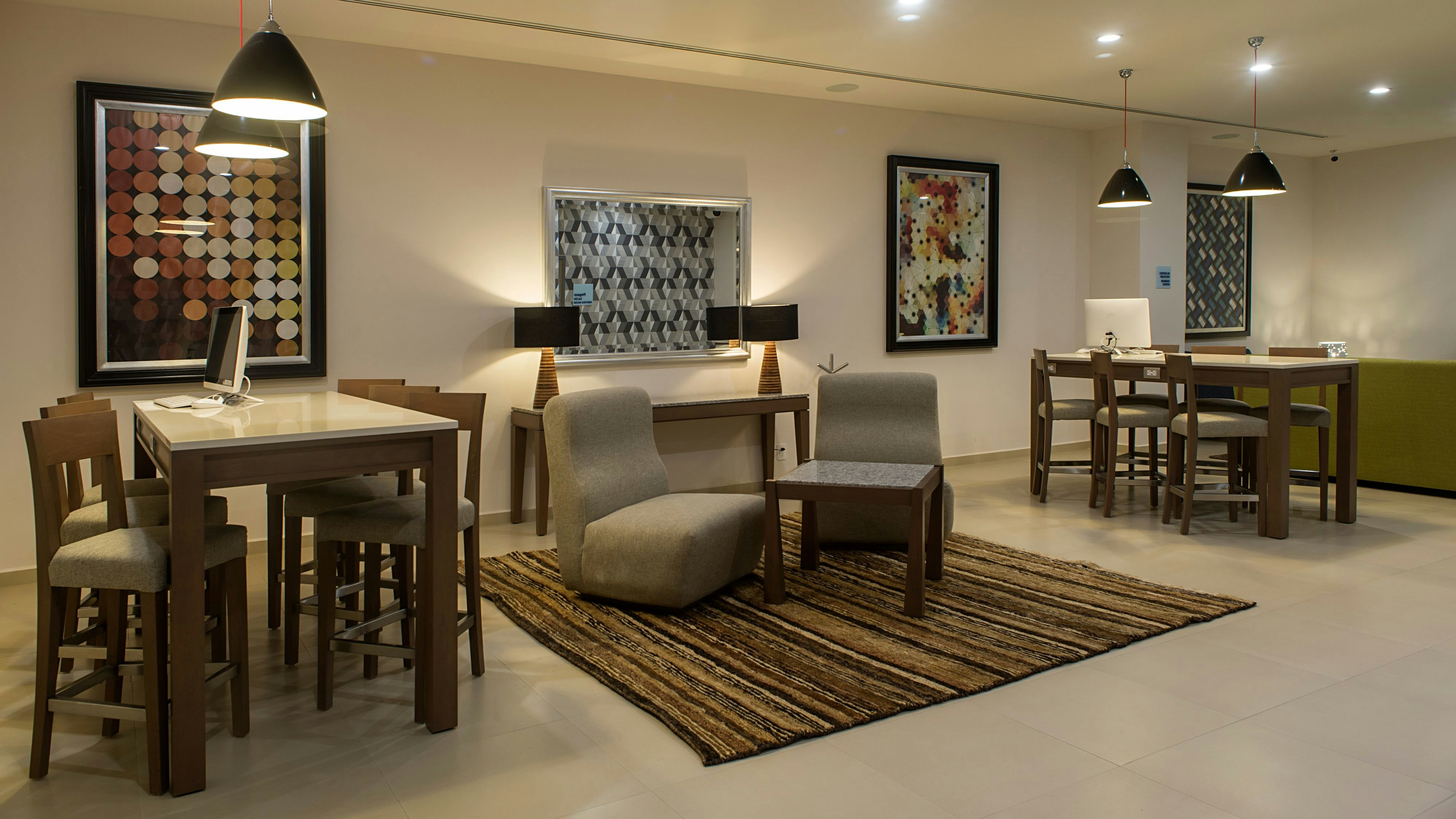 HOLIDAY INN EXPRESS MEXICO - TOREO 41/58