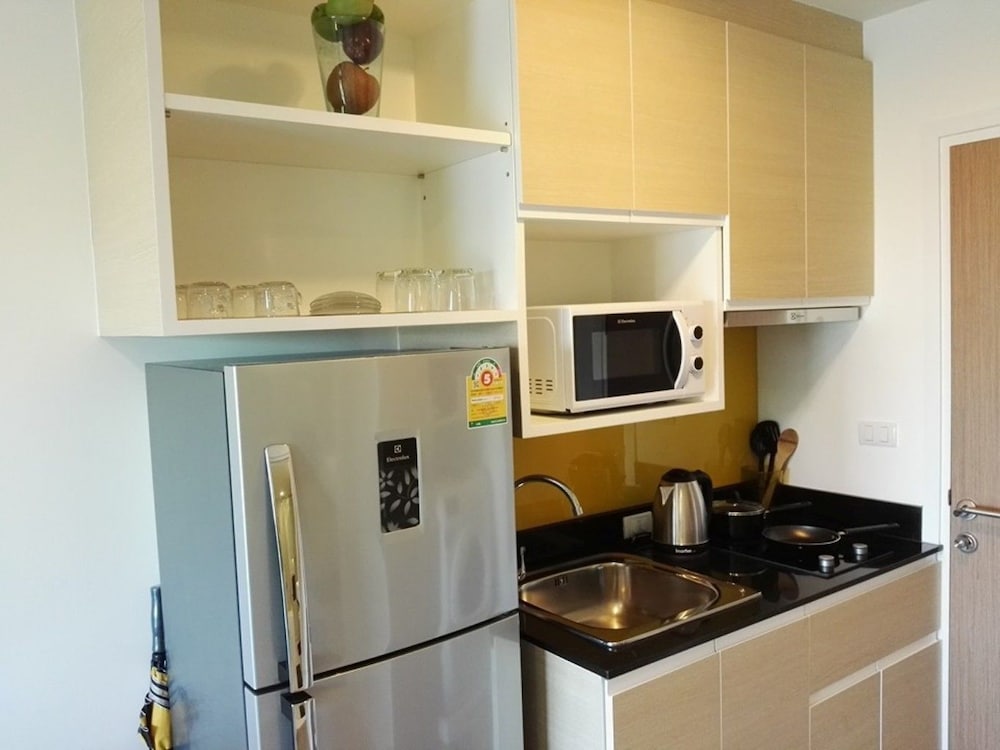 Sonrisa Siracha Condo 50/72