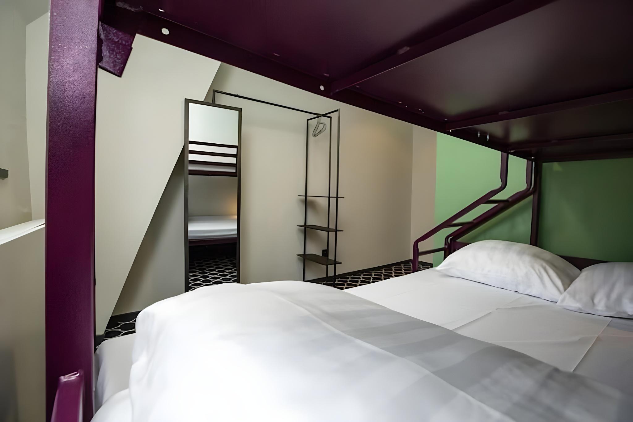 Overwater, Triple, Single, Double Bed