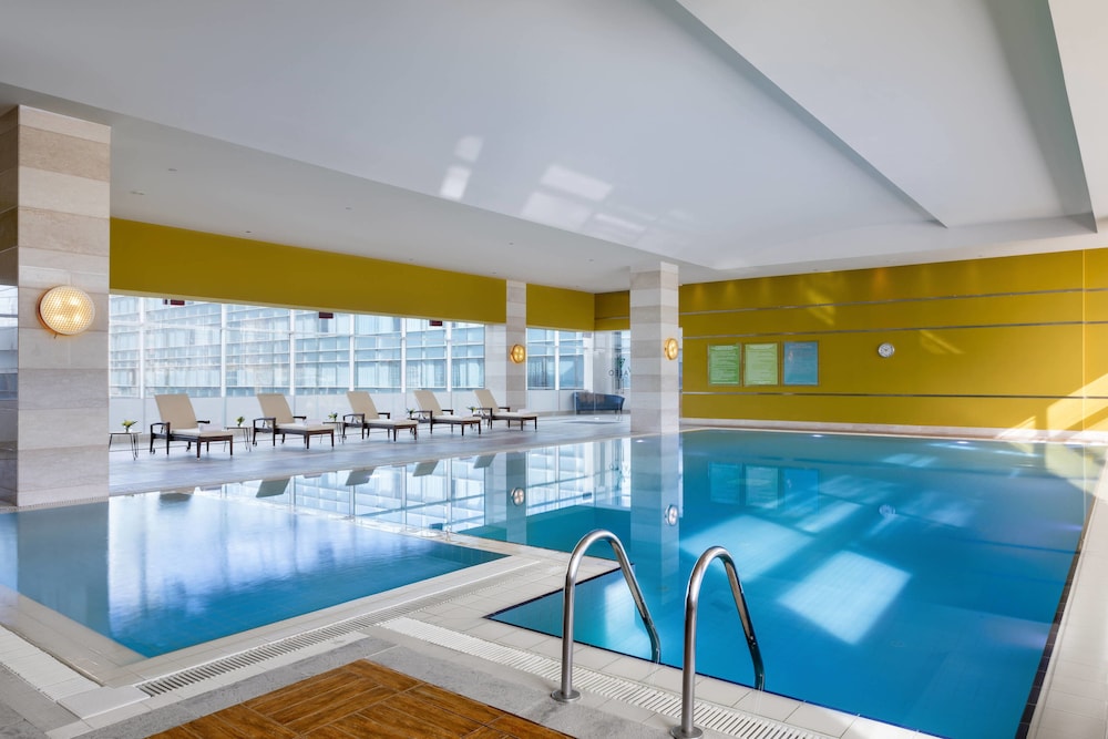 Renaissance Atyrau Hotel 26/54