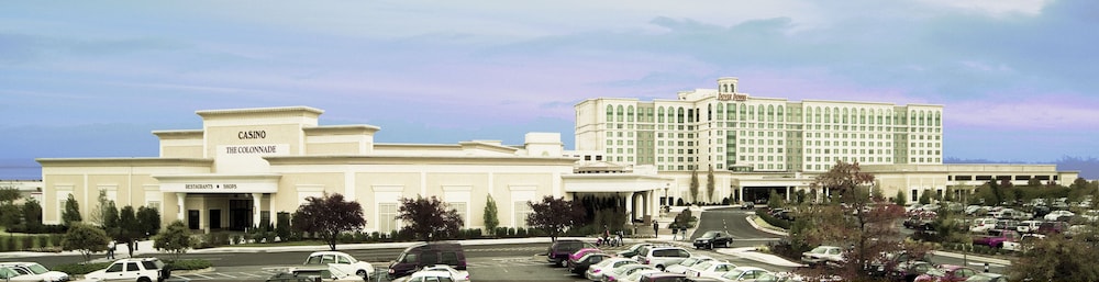 Bally's Dover 4/53
