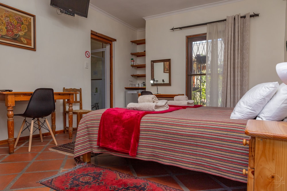 10 Alexander B&B 17/50