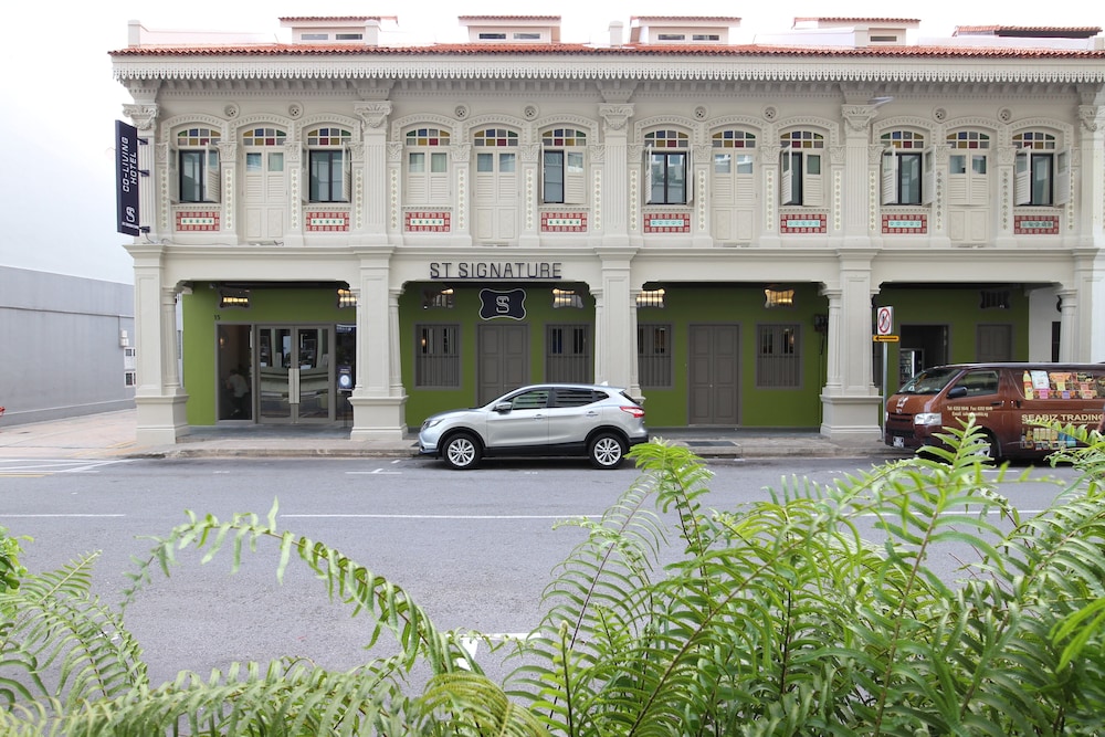 ST Signature Jalan Besar 10/50