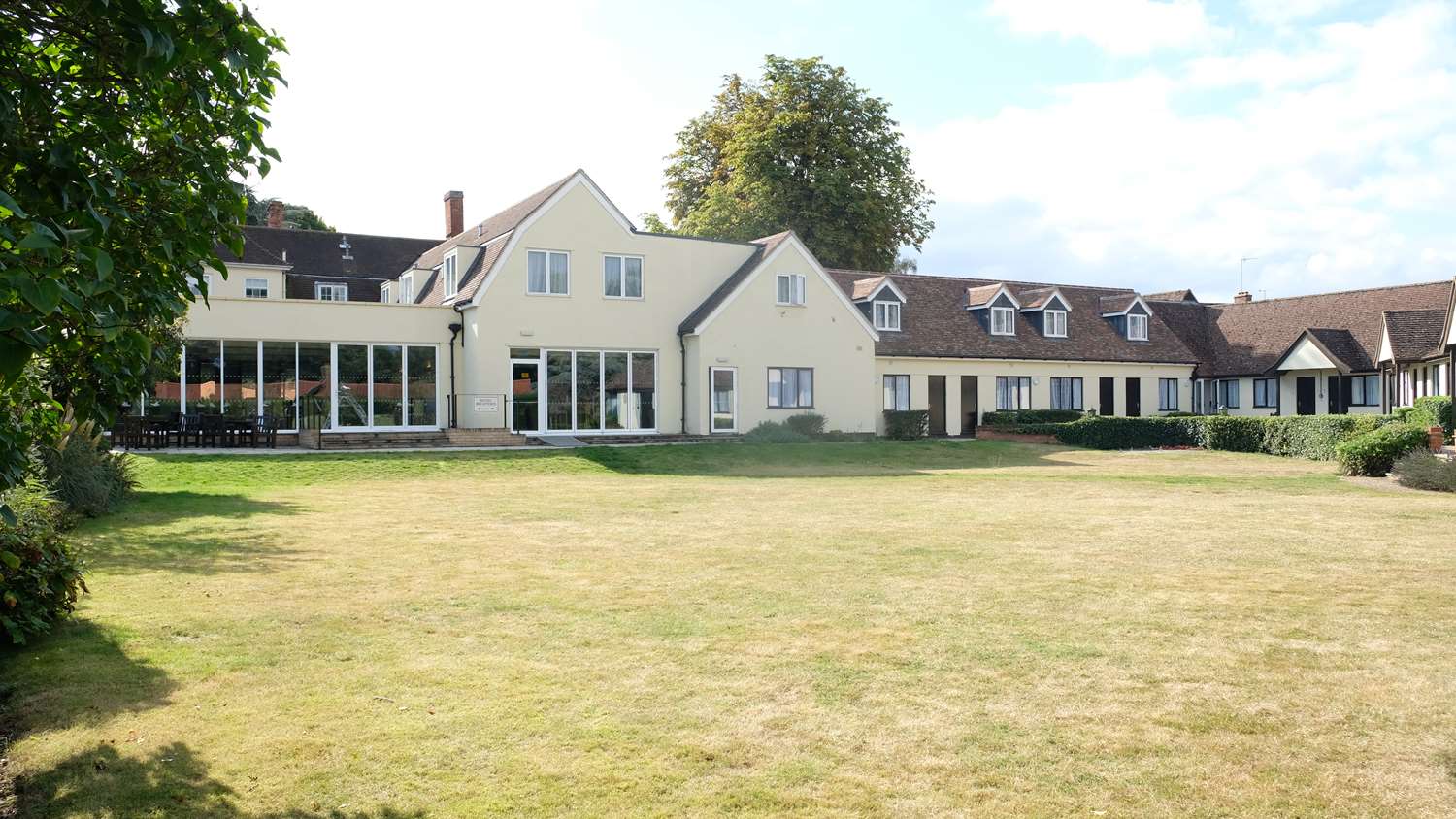 Best Western Priory Hotel 36/37