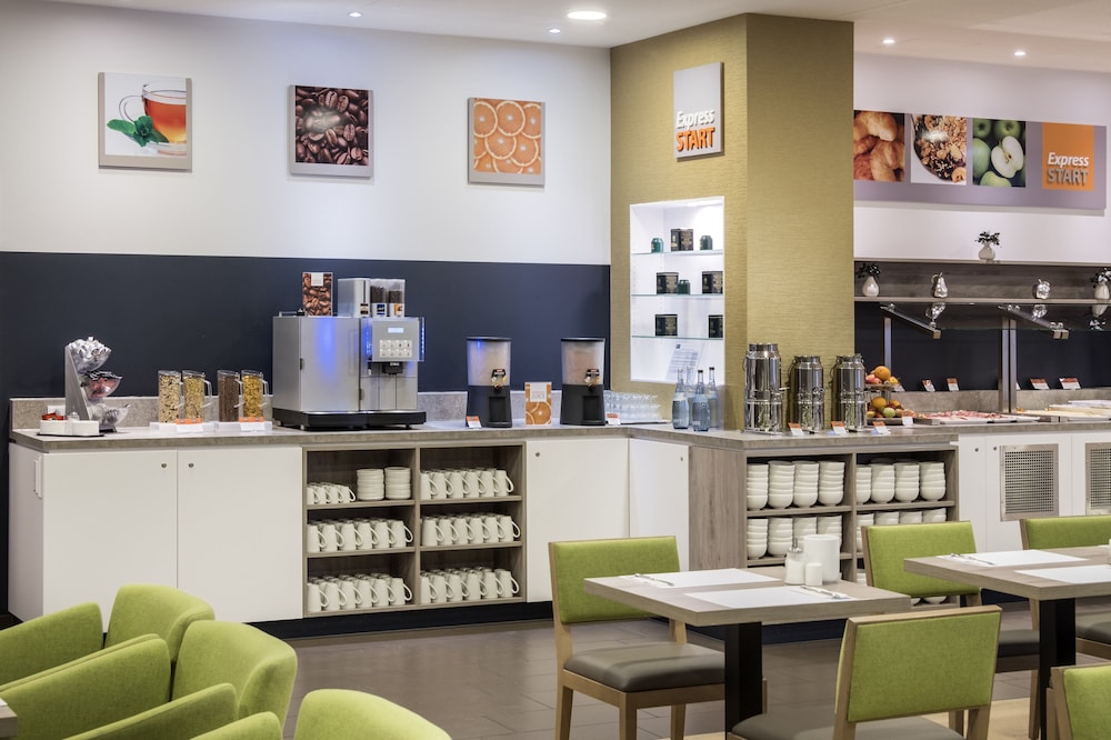 Holiday Inn Express Friedrichshafen 66/76