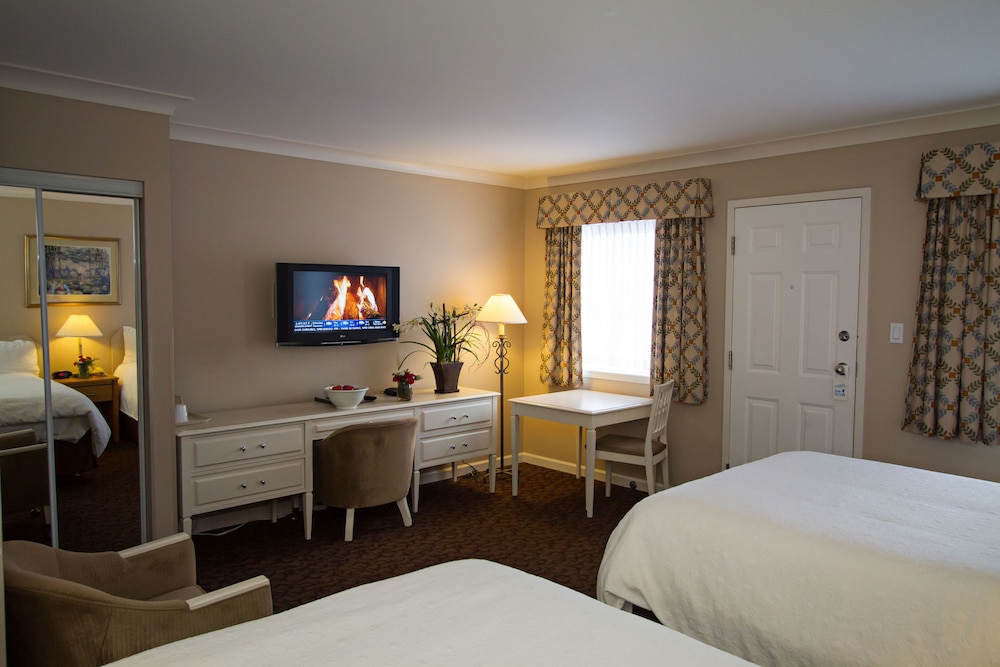 Glenwood Inn & Suites 14/50