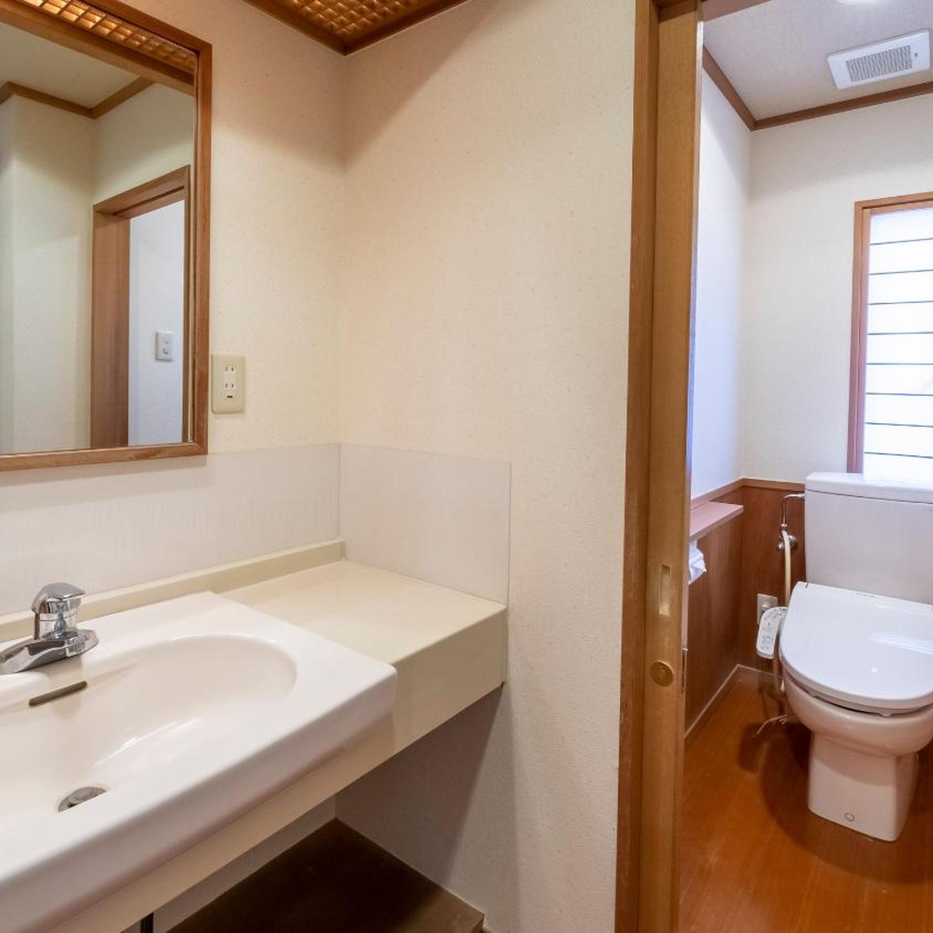 RYOKAN NAKAMATSUYA 48/50