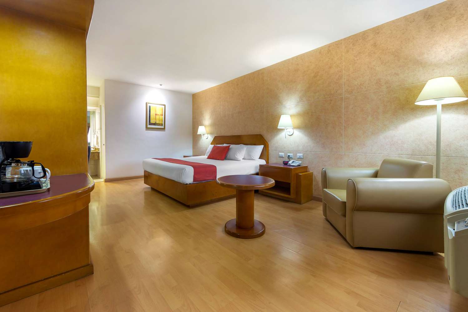 Comfort Inn Monterrey North, Nuevo Leon NLE 9/25
