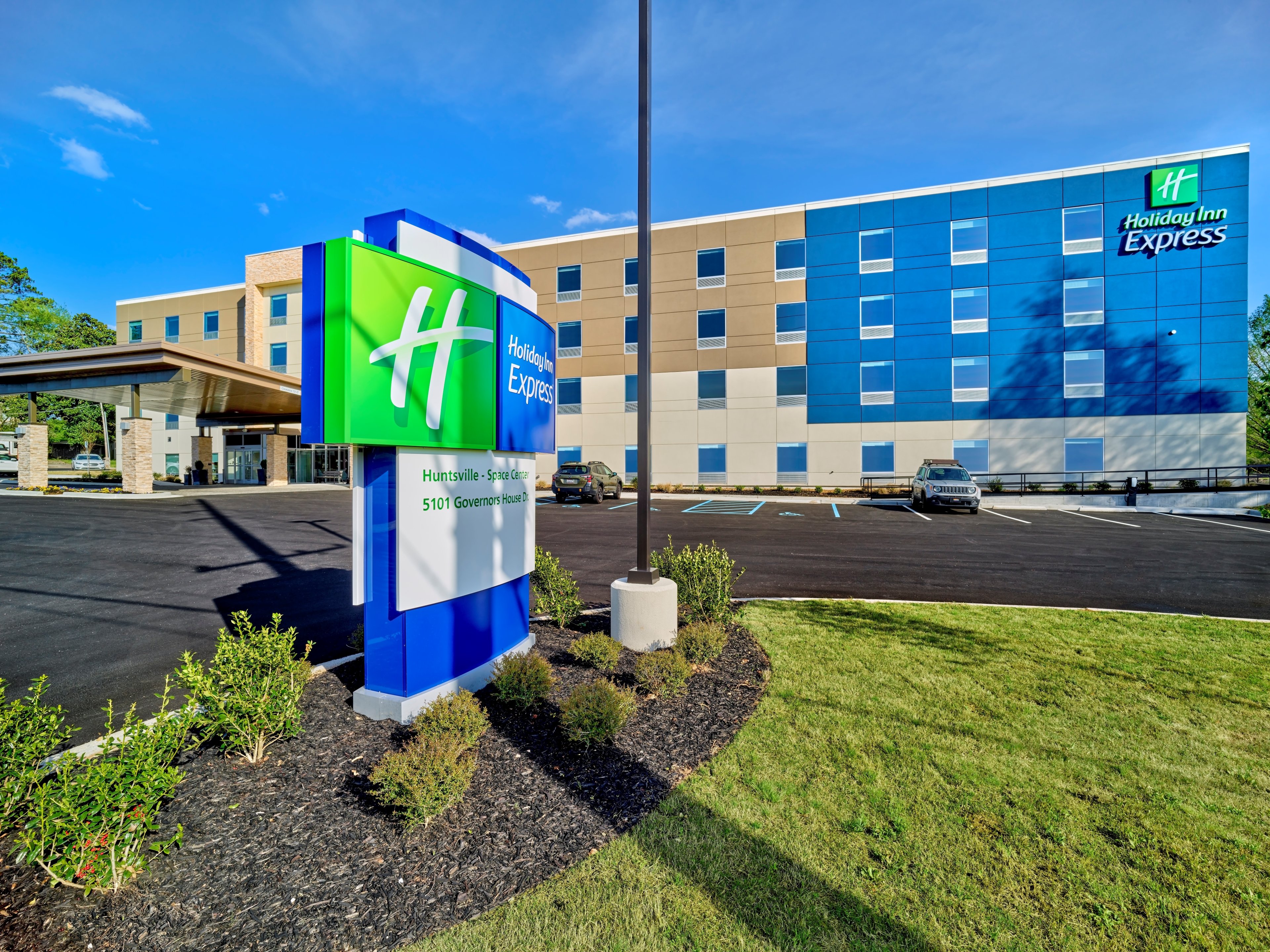 Holiday Inn Express Huntsville Space Center 32/33