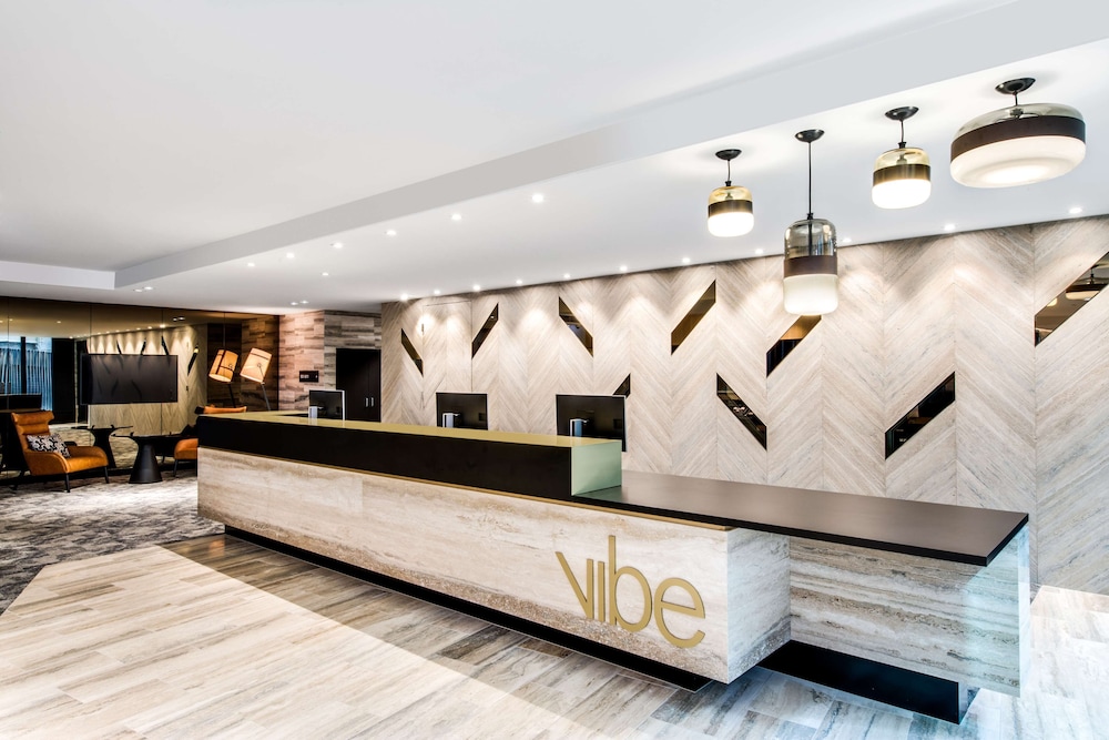 Lobby at Vibe Hotel North Sydney, SYDNEY