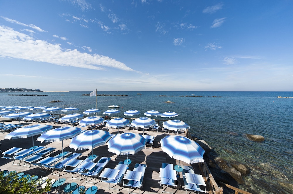 La Rotonda Sul Mare 35/50