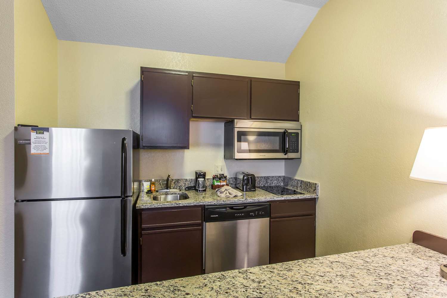 MainStay Suites Brentwood Nashville 55/62