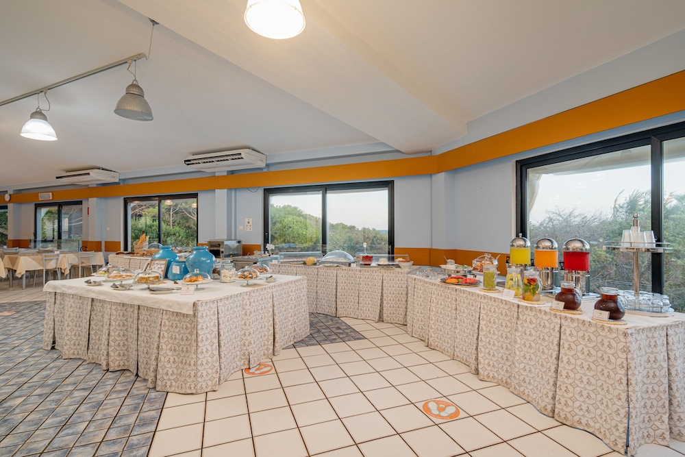 Club Hotel Baiaverde 58/67