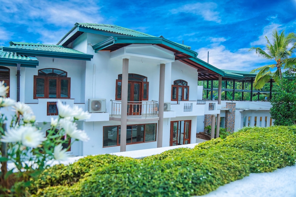 Royal Classic Nature Resort 6/57