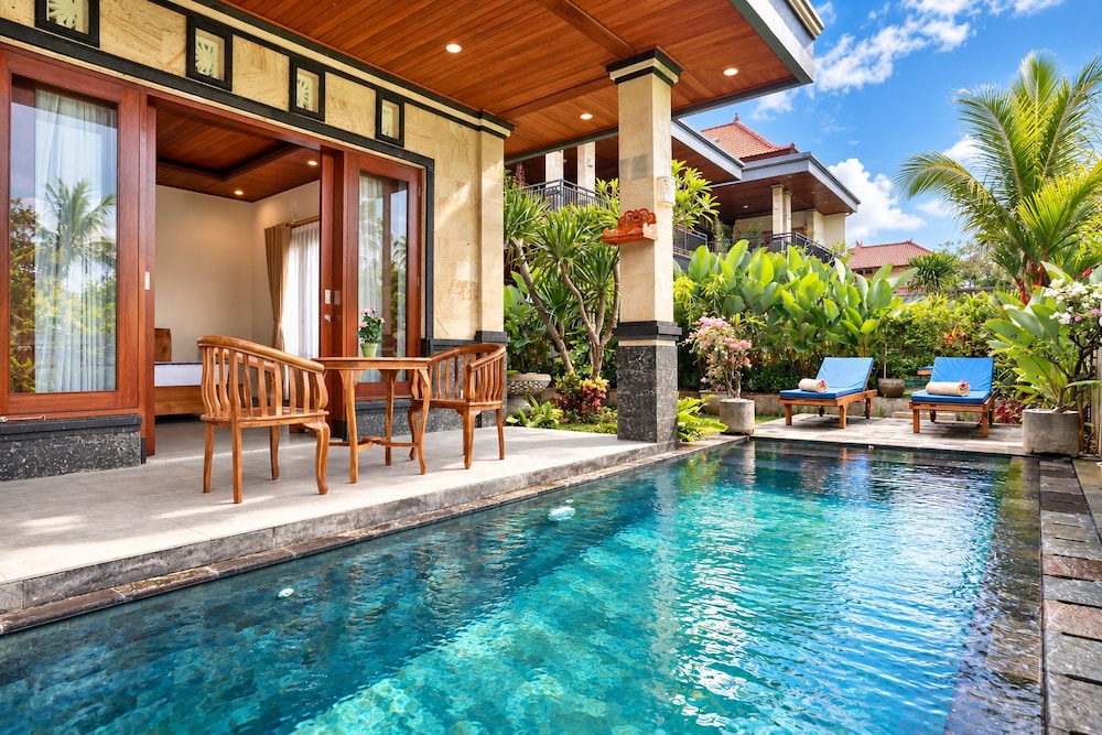Dewi Sri Private Villa 42/45