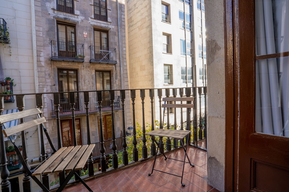 Hostal Hera 28/31