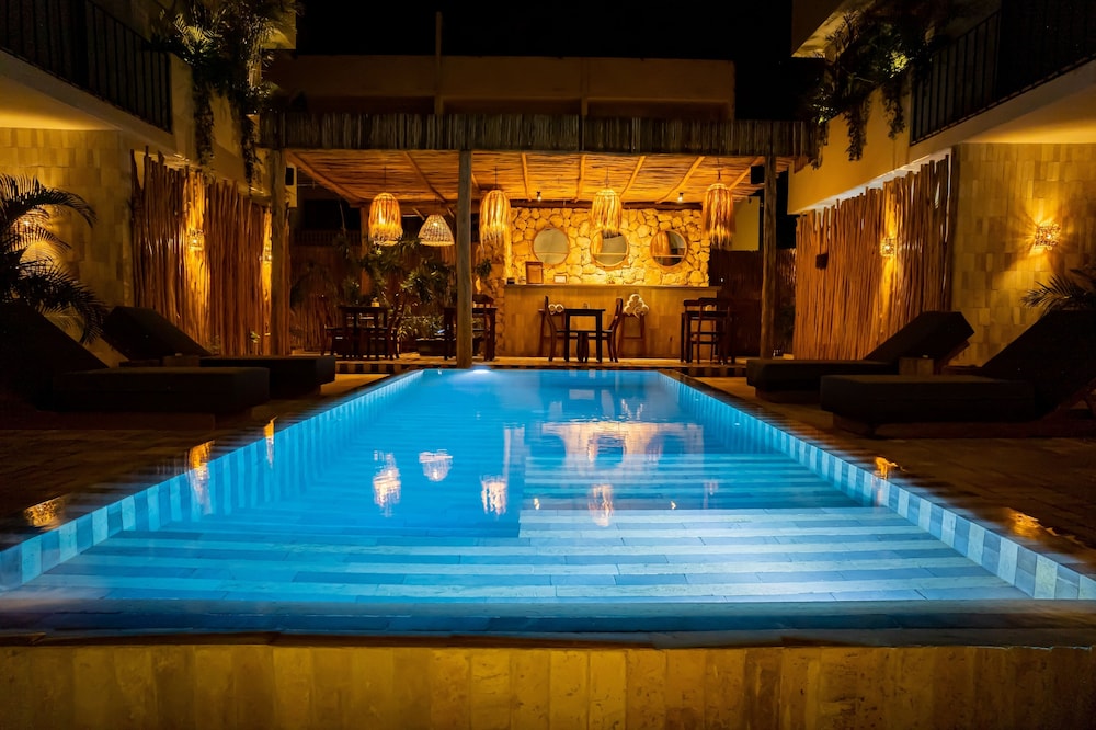 Majaro Hotel Tulum 30/50