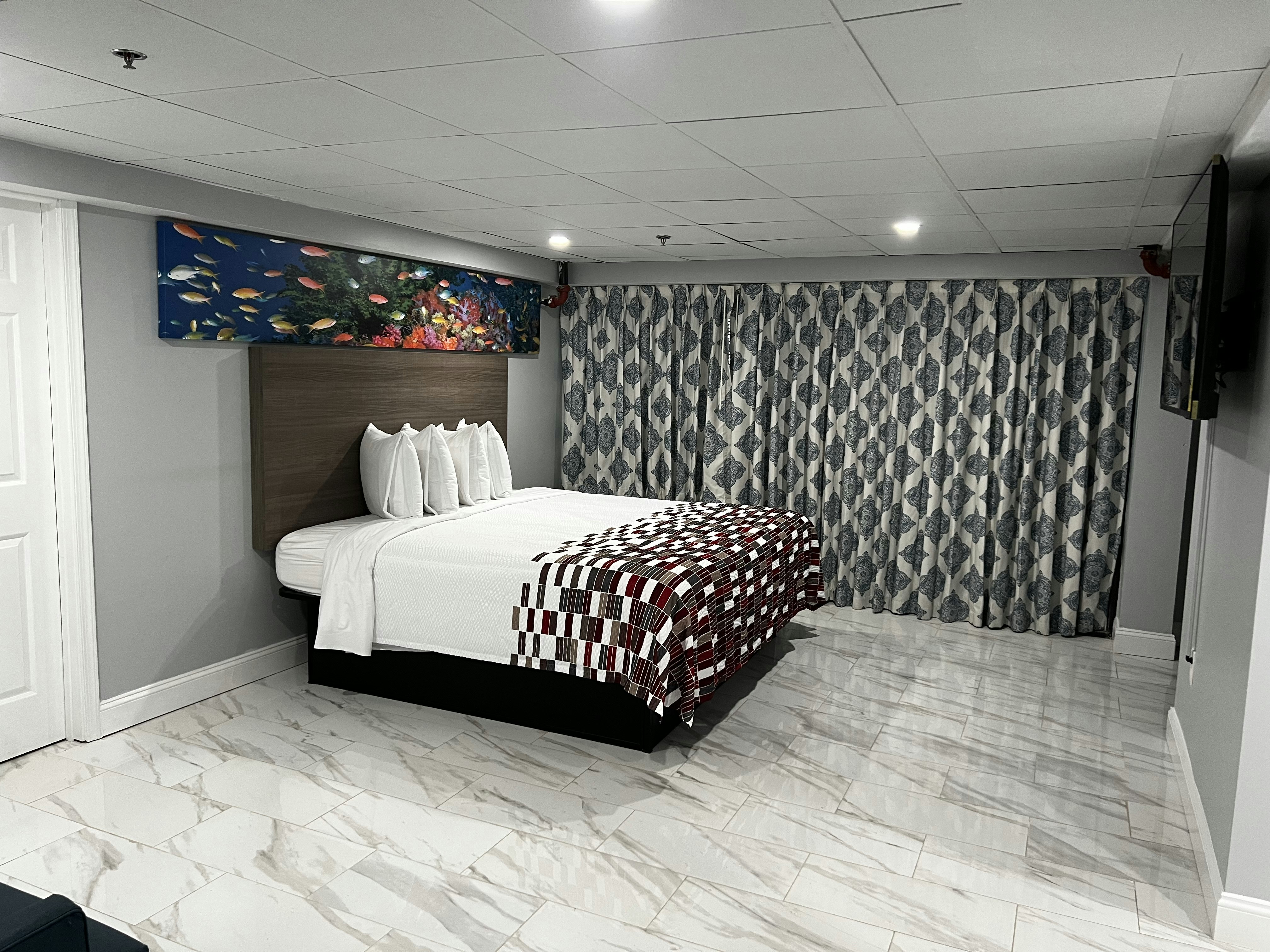 Superior, King Bed, Kitchen
