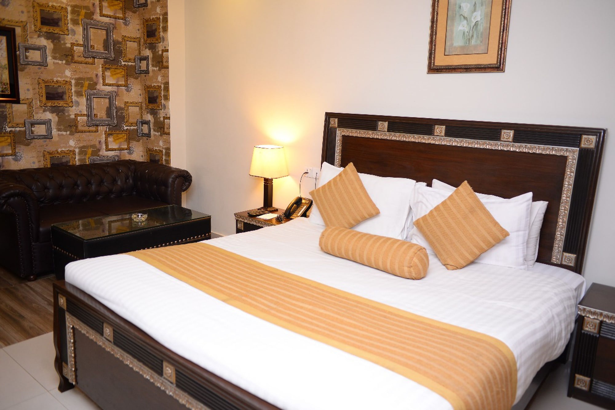 EXECUTIVE, SUITE, DOUBLE BED